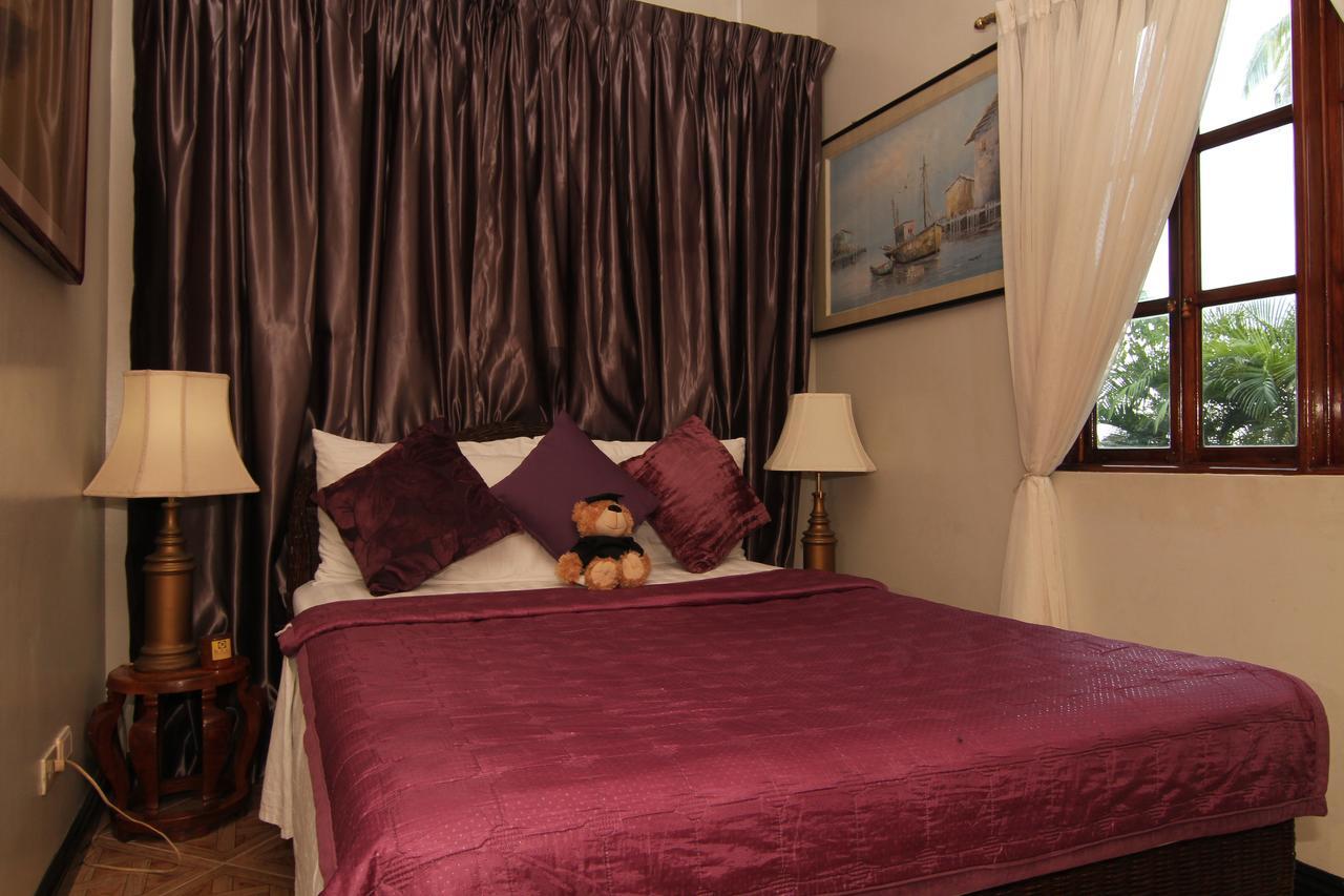 The Wilsons' Shangrila Bed & Breakfast Dumaguete City Exterior photo