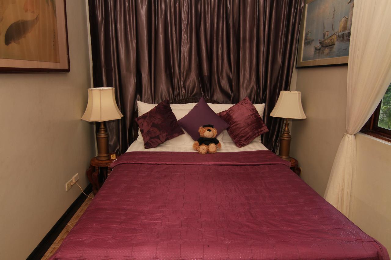 The Wilsons' Shangrila Bed & Breakfast Dumaguete City Exterior photo
