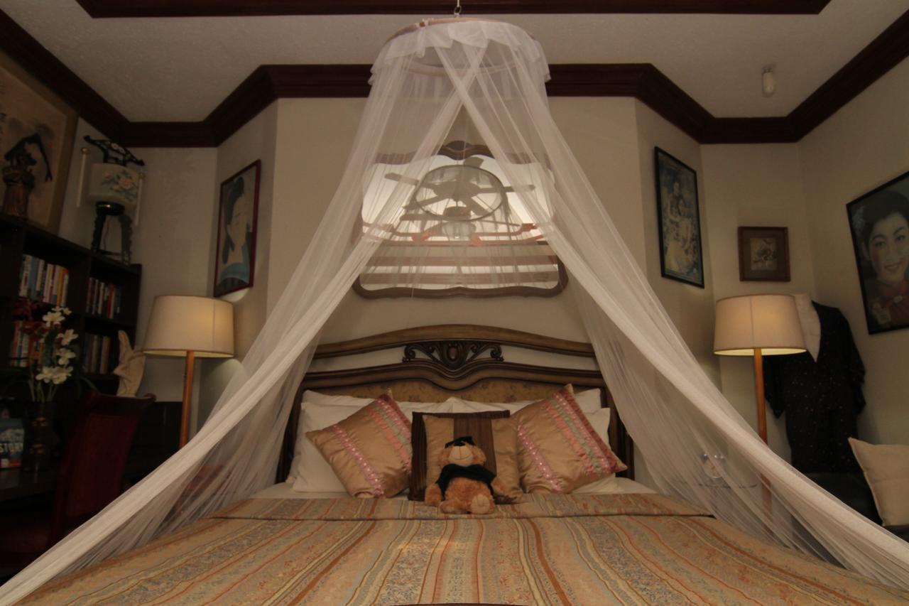 The Wilsons' Shangrila Bed & Breakfast Dumaguete City Exterior photo